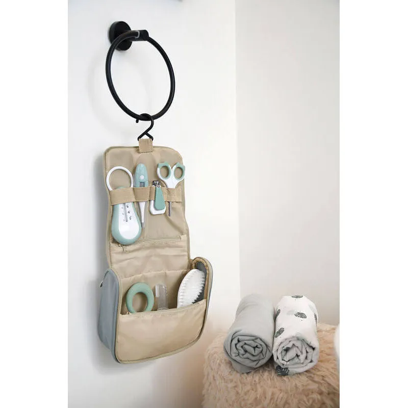 Beaba Hanging Toiletry Pouch