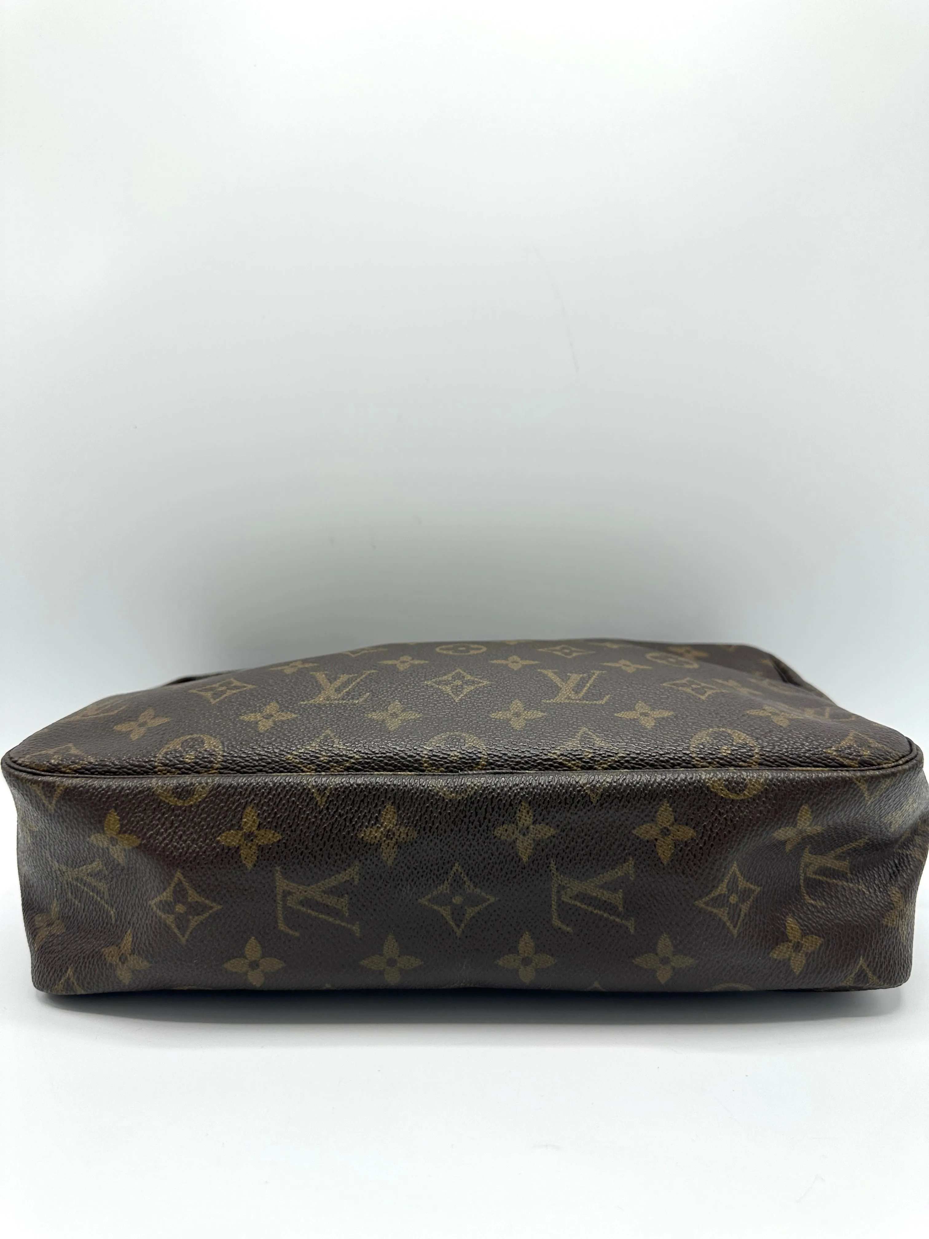 Brown Monogram Toiletry Zip 26