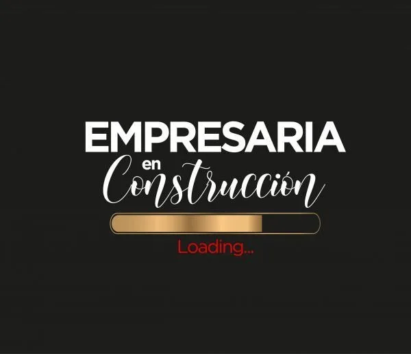 Brows Essentials Empresaria En Construcción T-Shirt