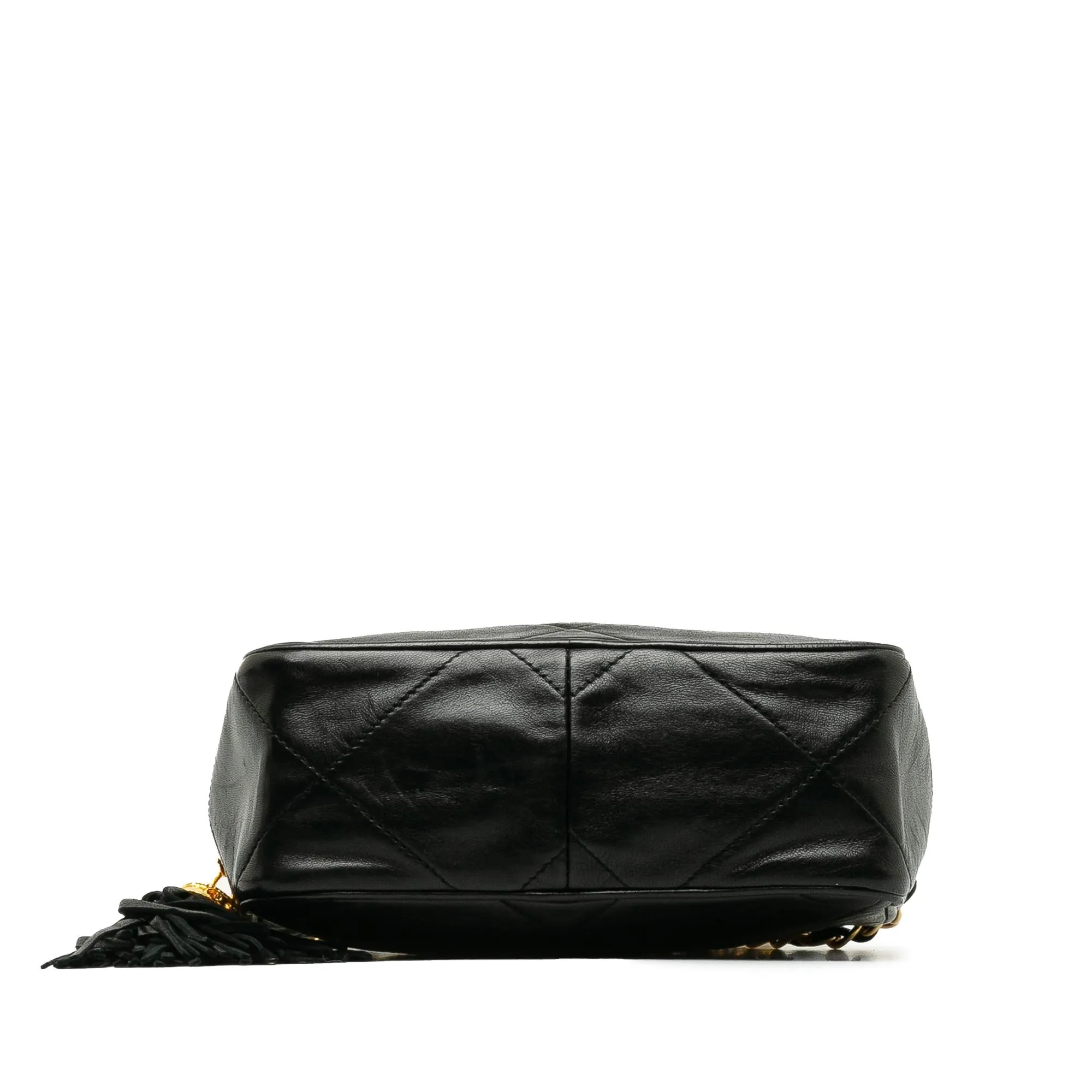 Chanel CC Matelasse Tassel Camera Bag (SHG-b743DC)