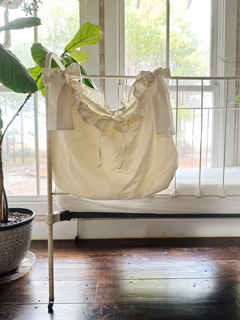 Crib Accessory Bag