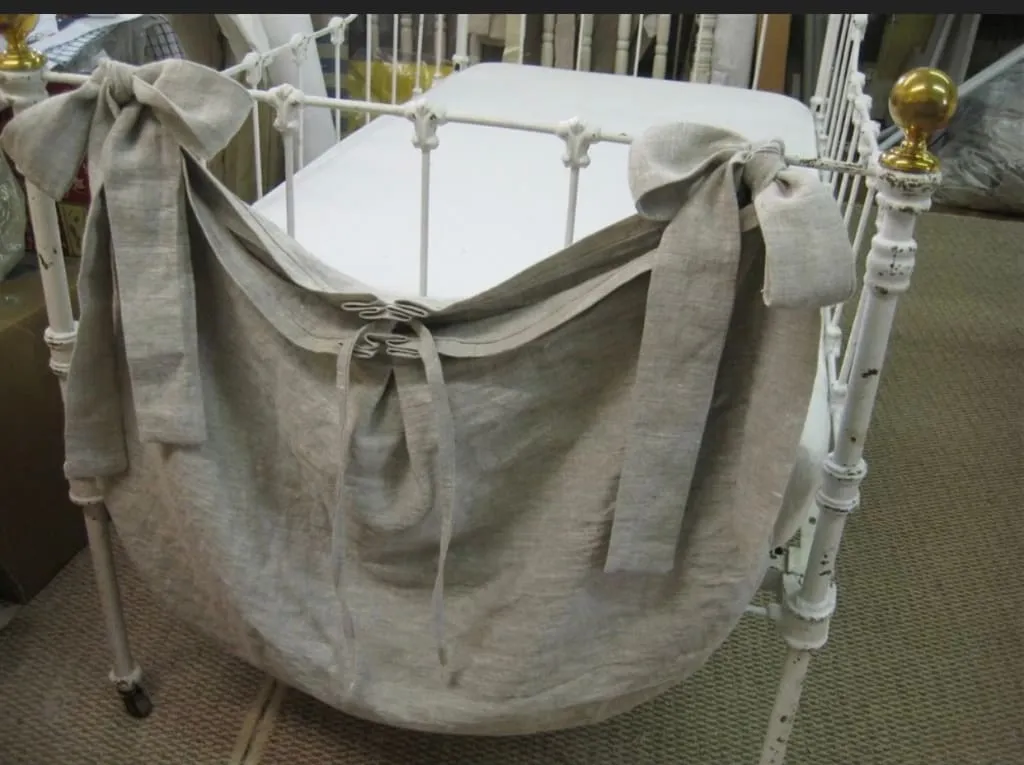 Crib Accessory Bag