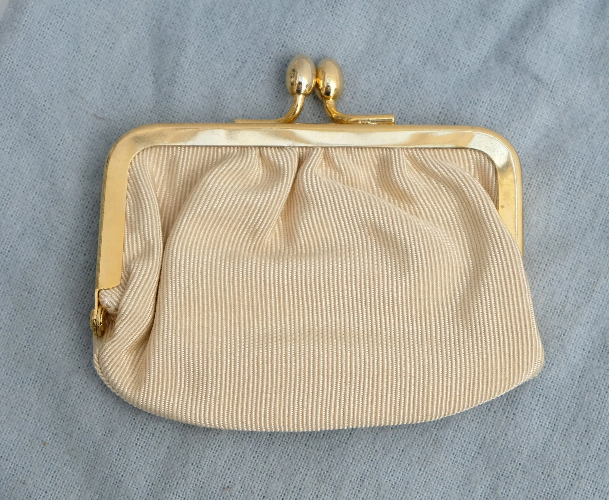 Judith Leiber Vintage Evening Bag in Cream Snakeskin with Jewelled Clasp