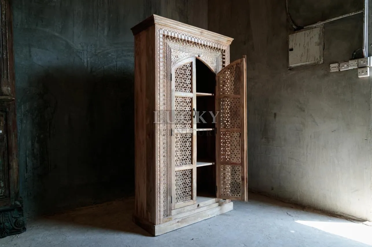 Lattoo design carved cabinet