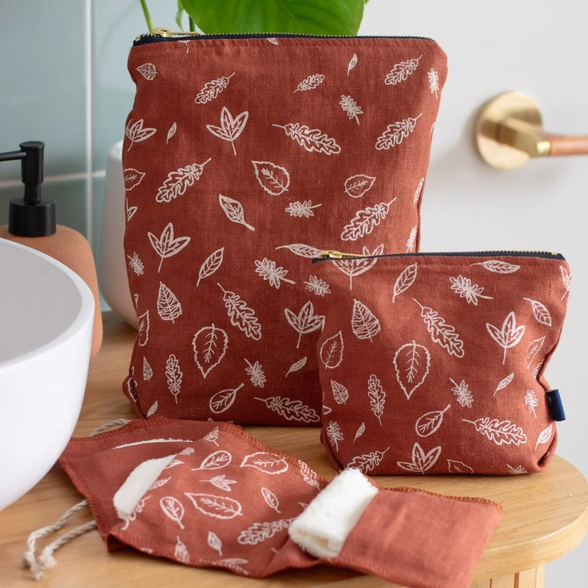 Linen Toiletry Bag with Leaf Design