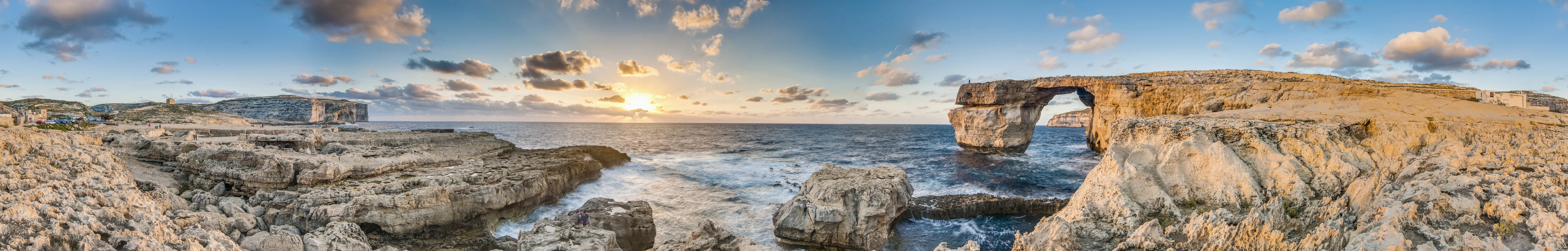 Malta Canvas