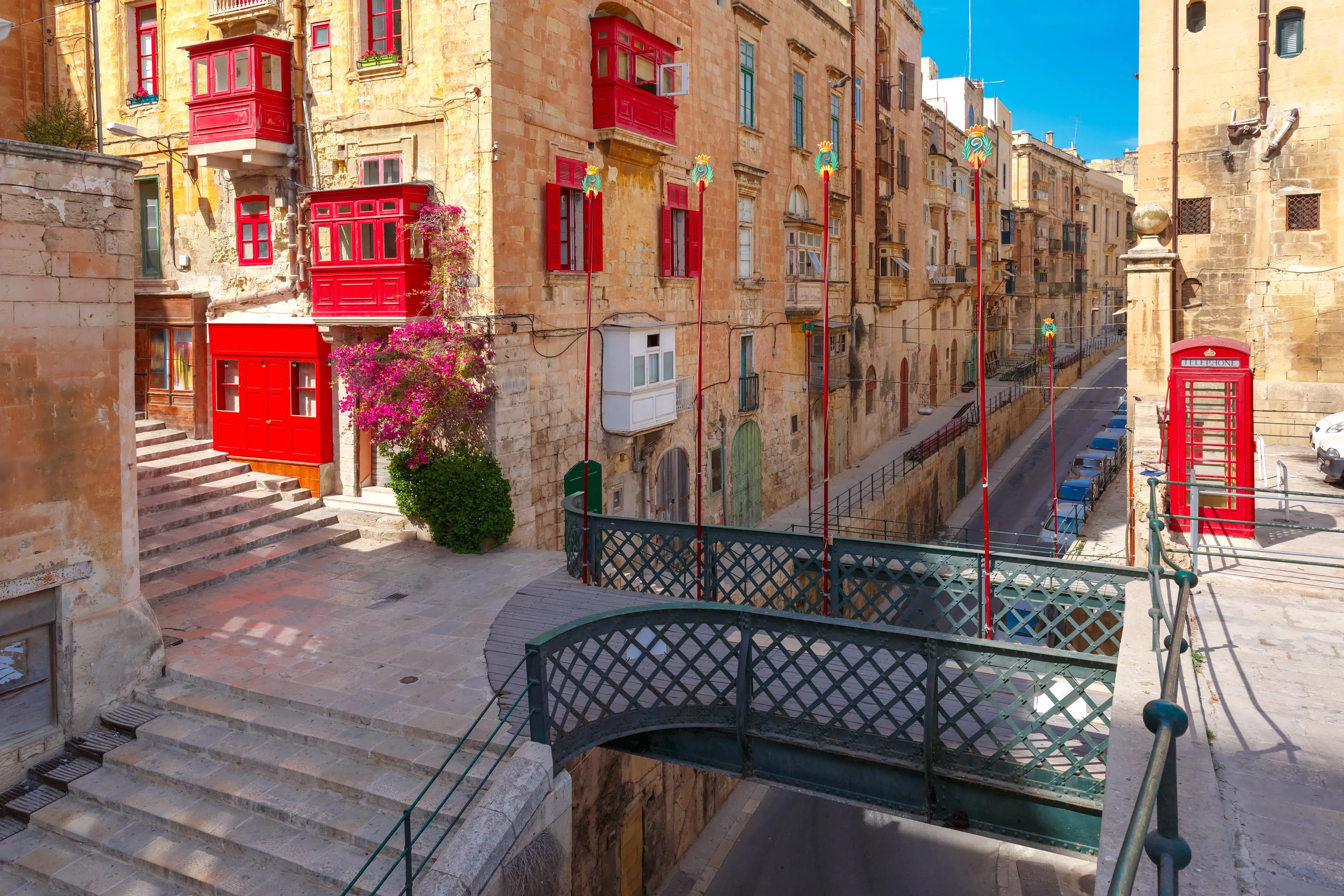 Malta Canvas