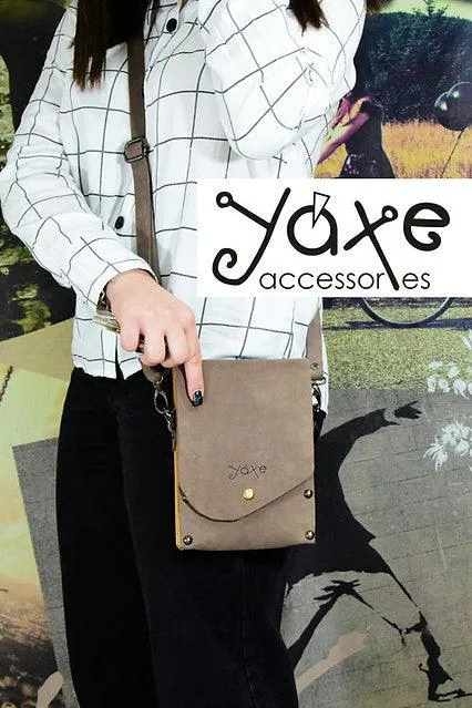 Mocha belt brown bag from leather and wood