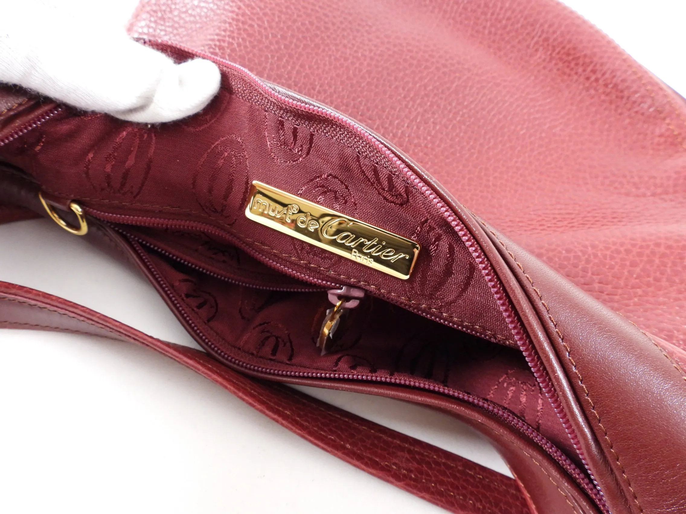Must de Cartier Vintage Burgundy Leather Shoulder Bag