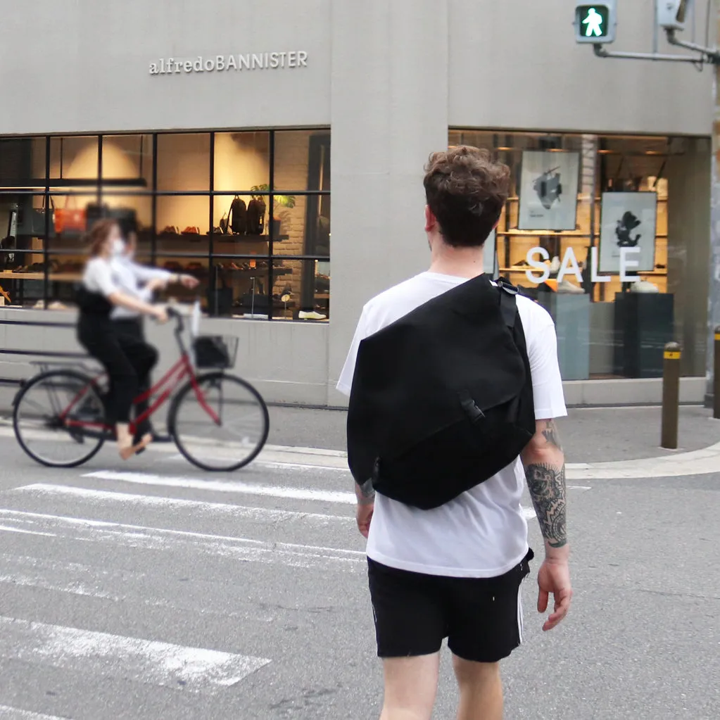 PACKING WaterProof MESSENGER BAG