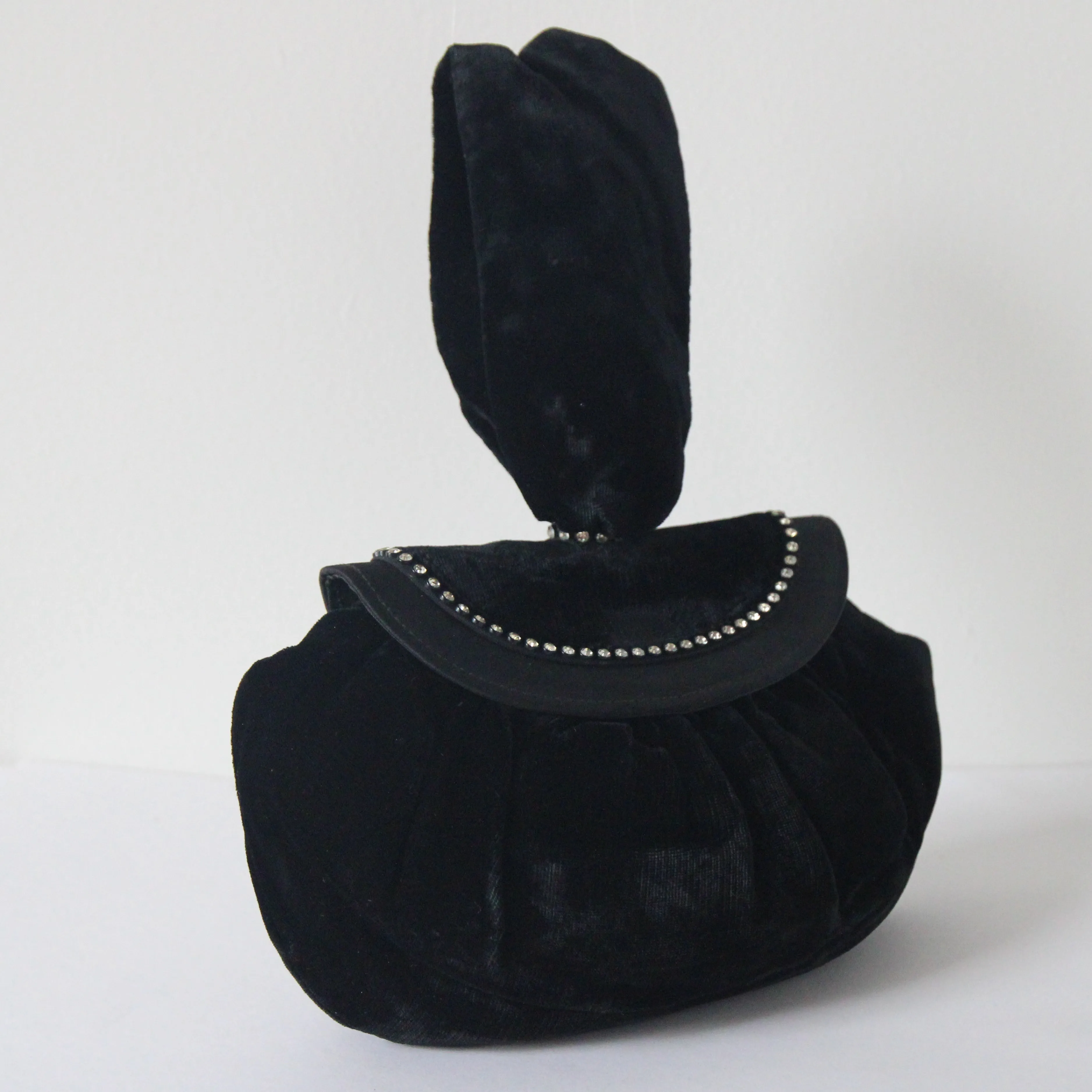 "Velvet & Rhinestones" Vintage 1930's Black Velvet & Rhinestone Embellished Evening Bag