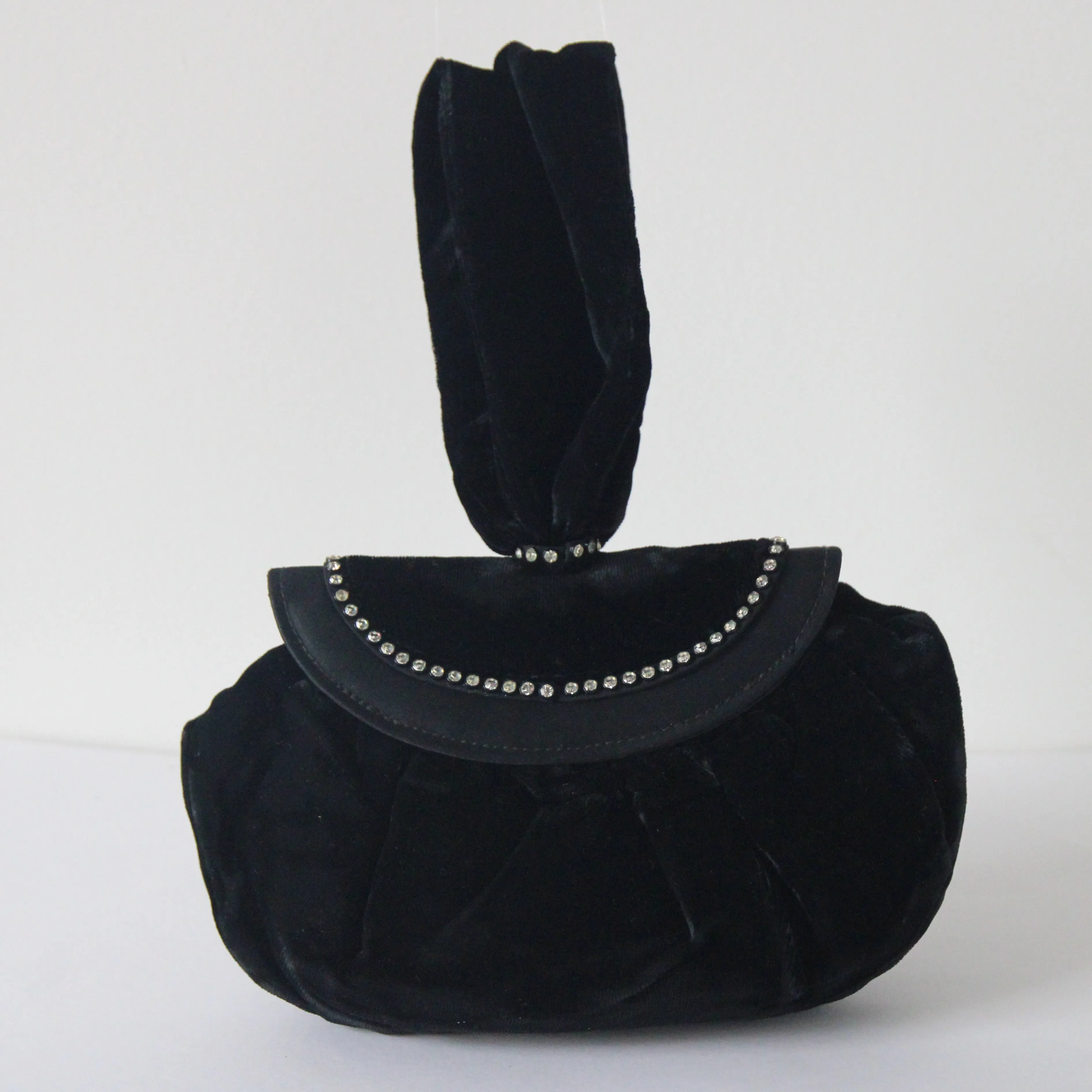 "Velvet & Rhinestones" Vintage 1930's Black Velvet & Rhinestone Embellished Evening Bag