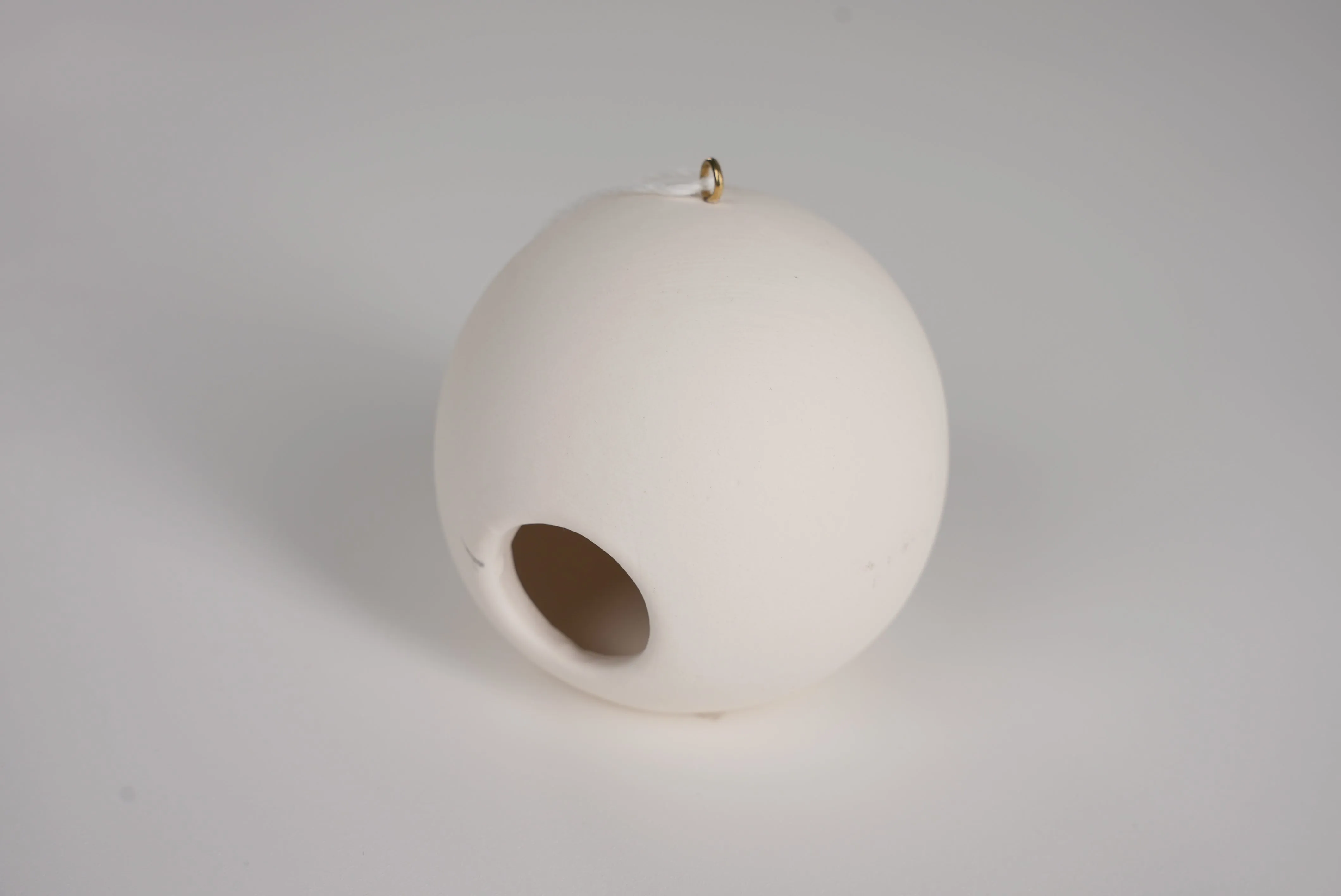 Round-Shaped Ceramic Birdhouse