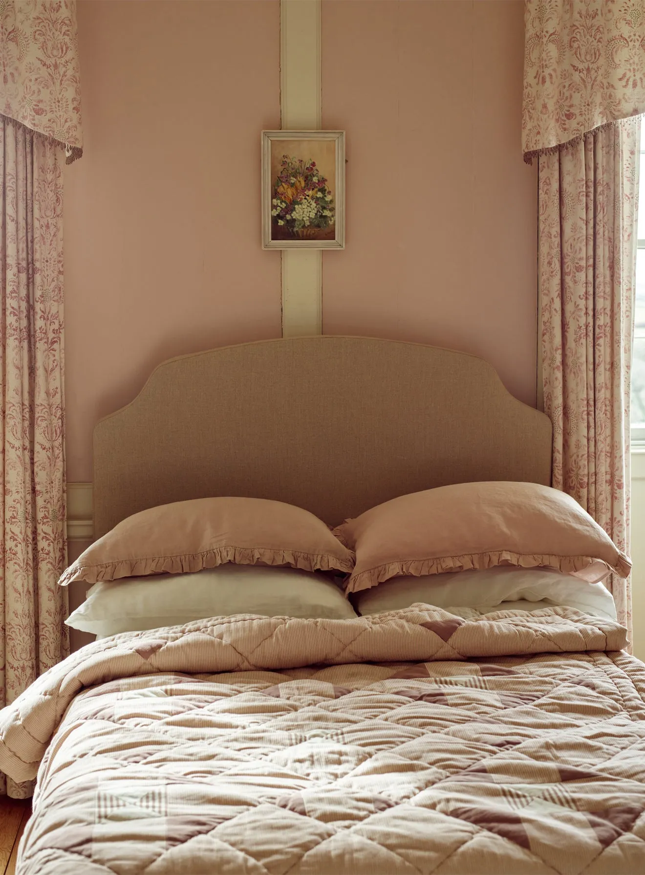 Sloane Bed, Heritage Ochre Stripe