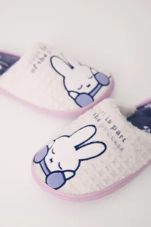 Snoopy shower slippers