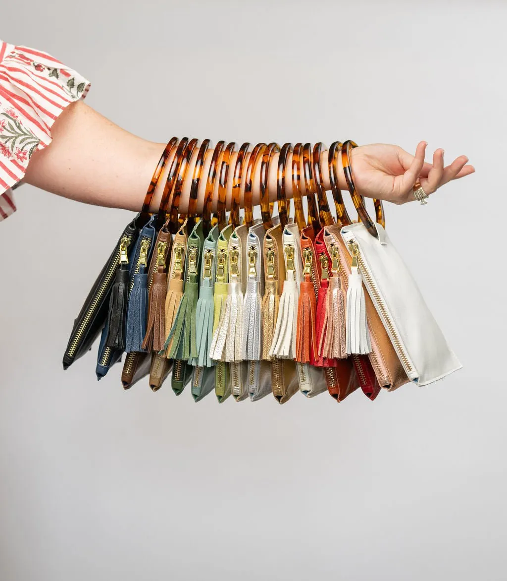 The Acrylic Ring Wristlet | Saddle