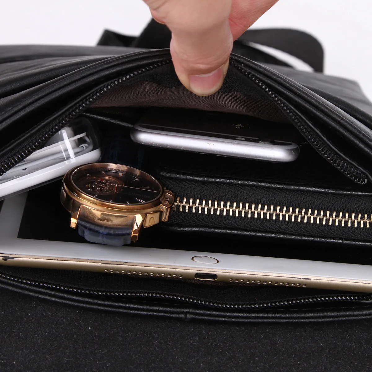 Vicuna Polo Vintage Leather Bag - Black
