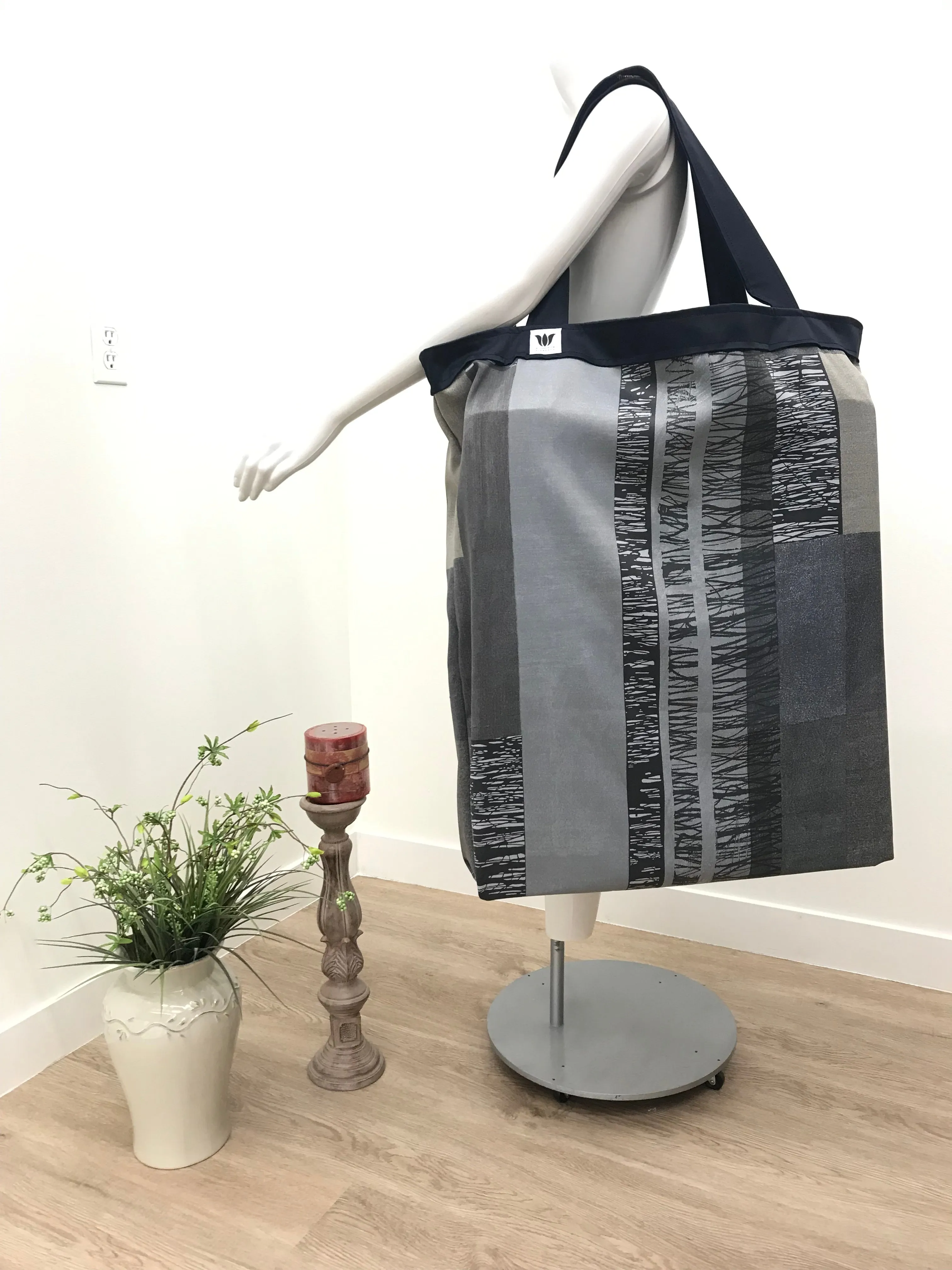 Yoga Tote | Blue Grey Modern